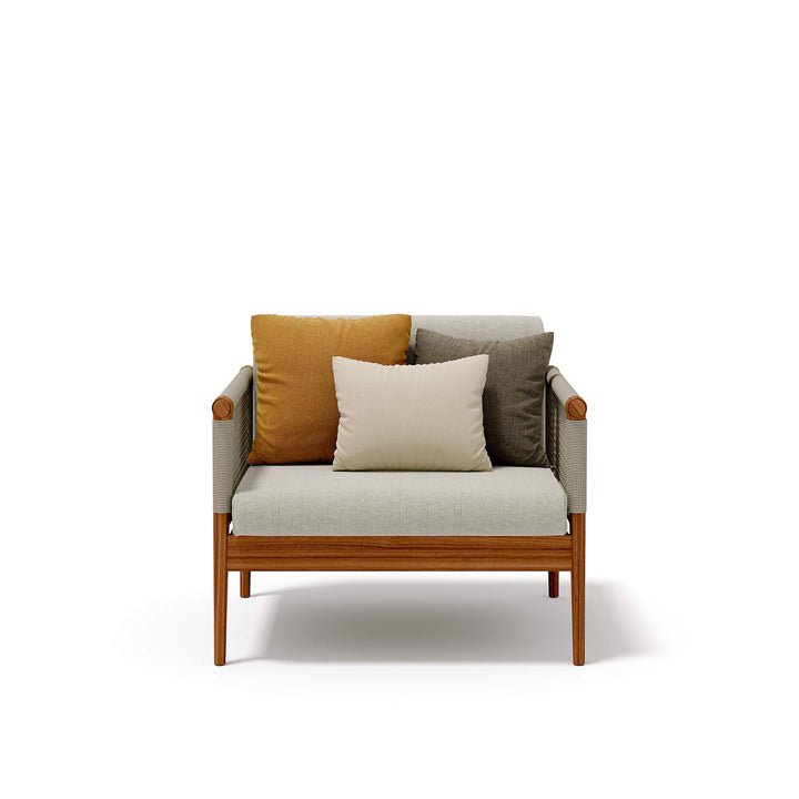 Atmosphera Lodge outdoor service table